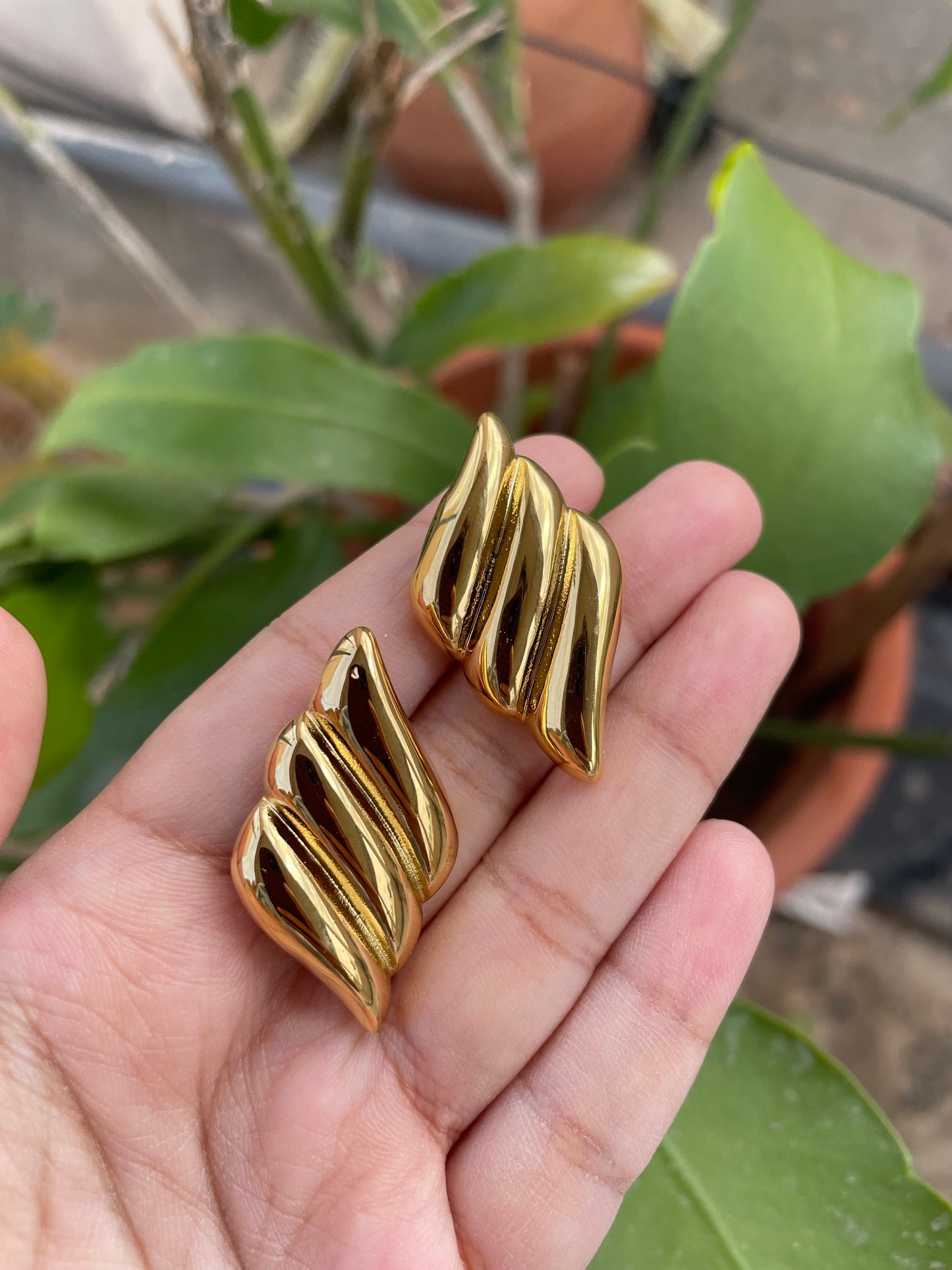 Leaf earrings