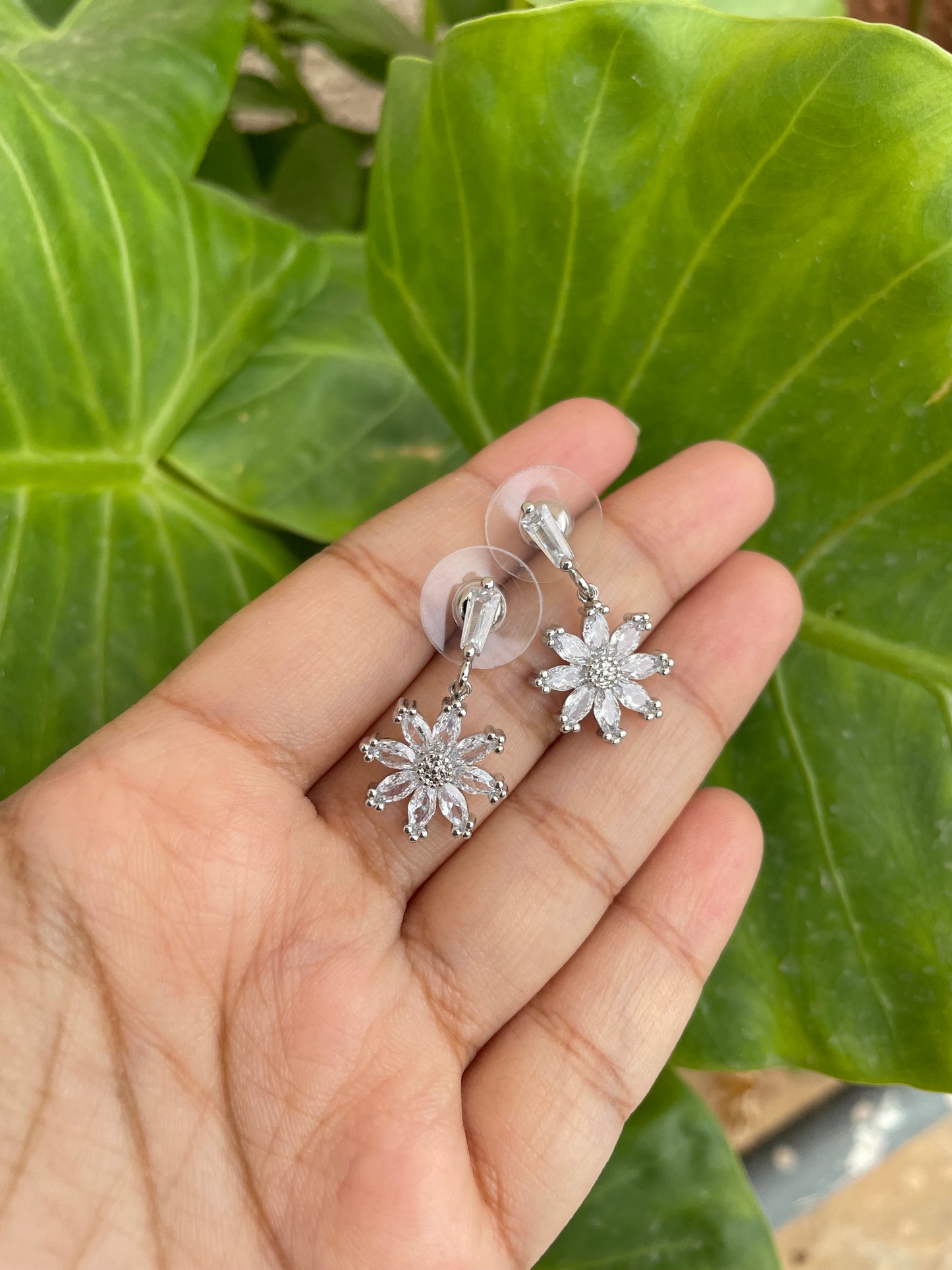 925 Silver flower earrings