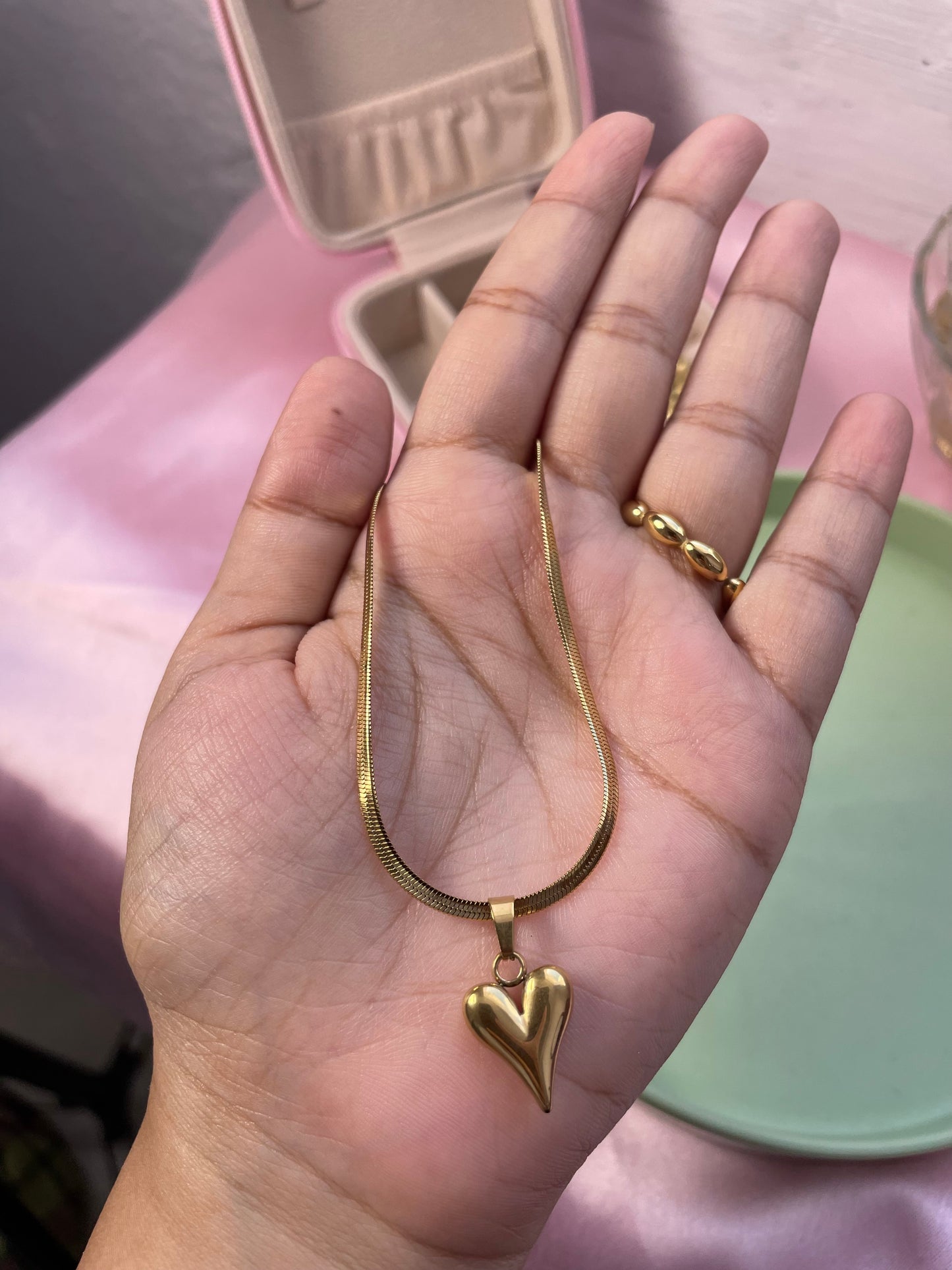 Snake heart pendant chain