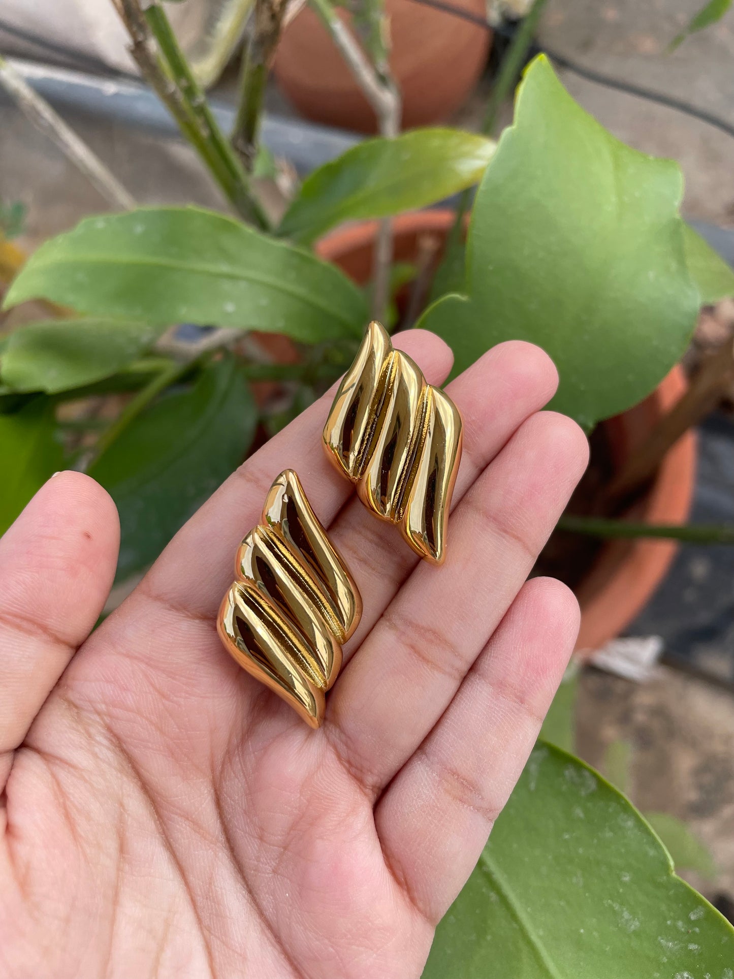 Leaf earrings