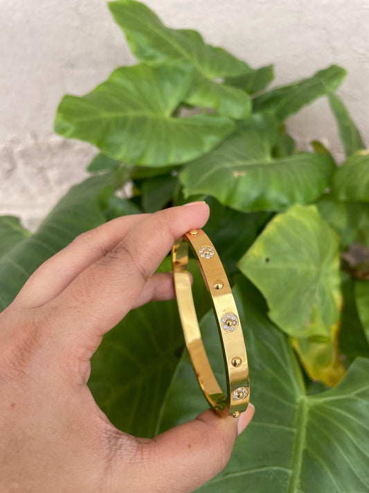 flower stone bracelet